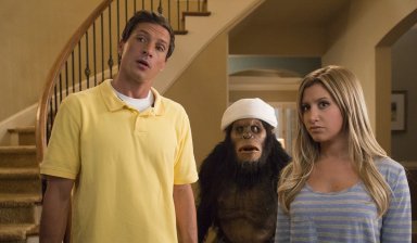 кадр из фильма Очень страшное кино 5 2013